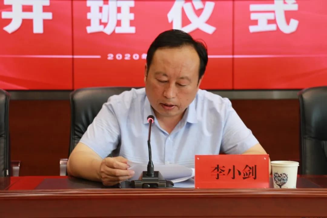 加强综合素质培训 全面提升业务能力 ——泓源公司员工综合素质提升培训活动正式开班(图2) 加强综合素质培训 全面提升业务能力 ——泓源公司员工综合素质提升培训活动正式开班(图2)