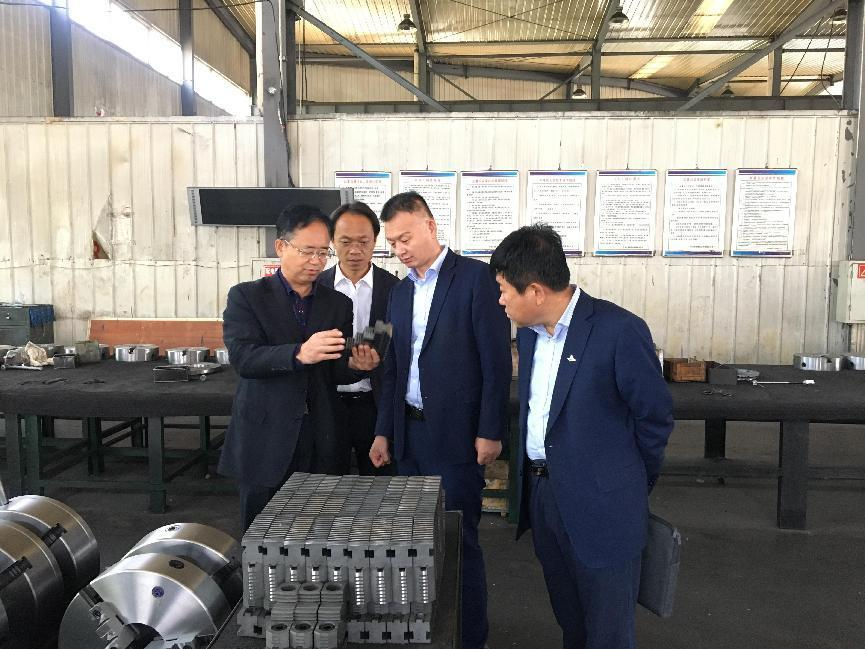 时博官方网站_时博(中国)一站式服务官网赴荣康实业公司进行考察交流(图2) 时博官方网站_时博(中国)一站式服务官网赴荣康实业公司进行考察交流(图2)