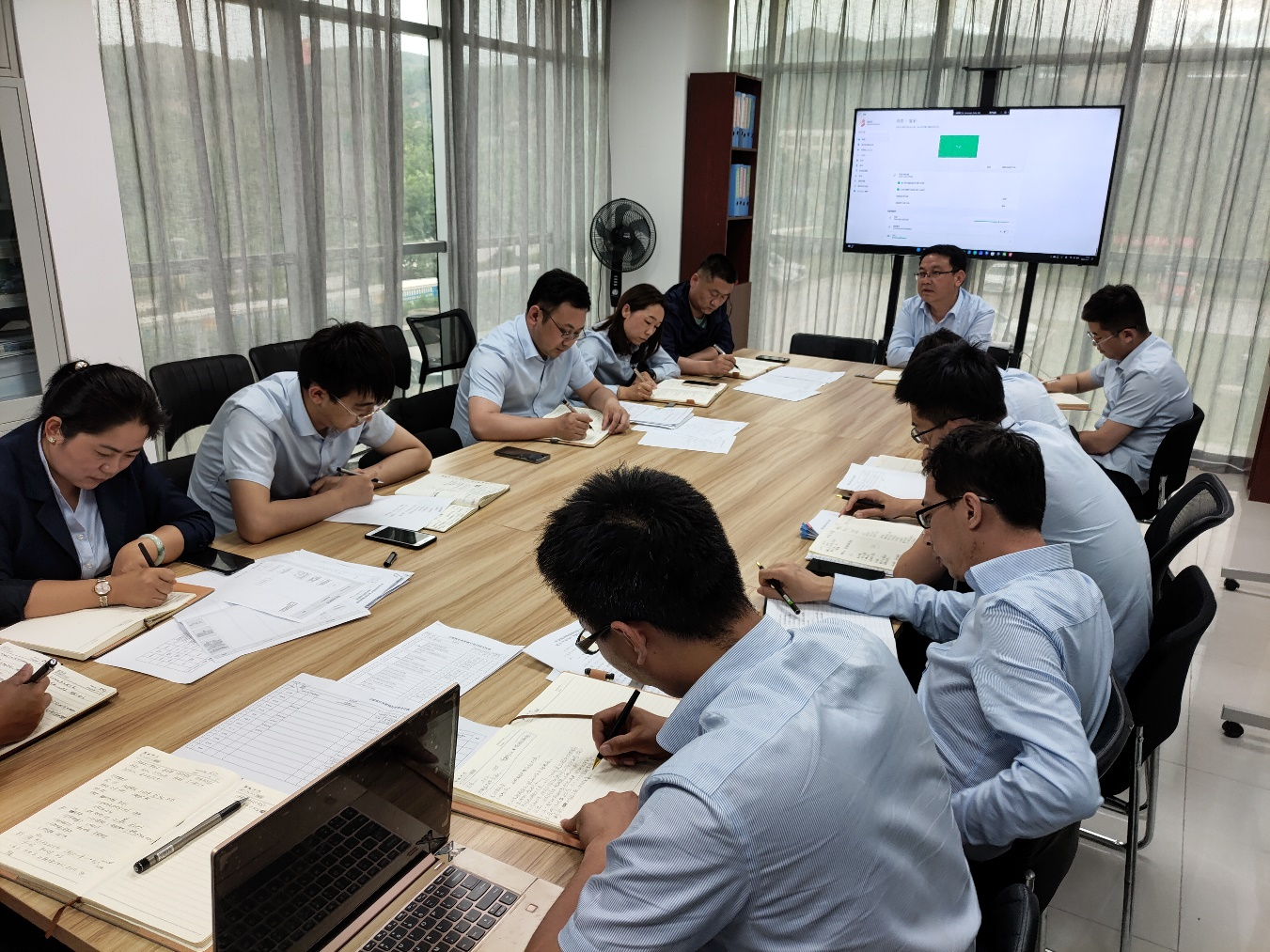 时博官方网站_时博(中国)一站式服务官网平煤机公司开展作风集中整顿月活动第二期工作总结(图1) 时博官方网站_时博(中国)一站式服务官网平煤机公司开展作风集中整顿月活动第二期工作总结(图1)