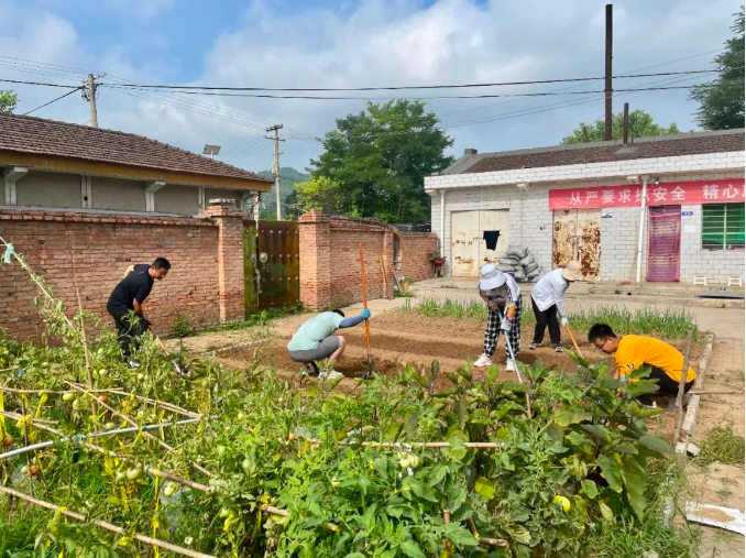 时博官方网站_时博（中国）一站式服务官网百名员工下一线真磨砺练本领(图4)